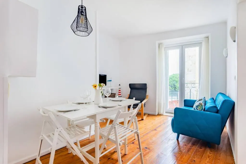 Appartamento 2Br At Historical Chiado Lisbona